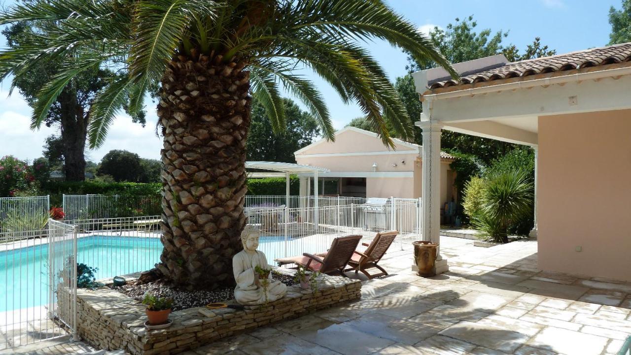 Les Cigalous Bed & Breakfast Restinclieres Dış mekan fotoğraf