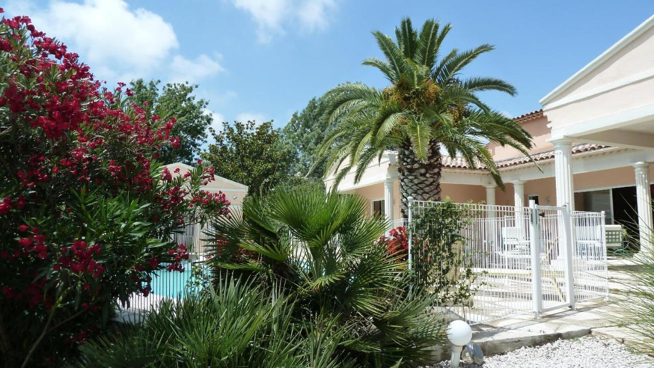 Les Cigalous Bed & Breakfast Restinclieres Dış mekan fotoğraf